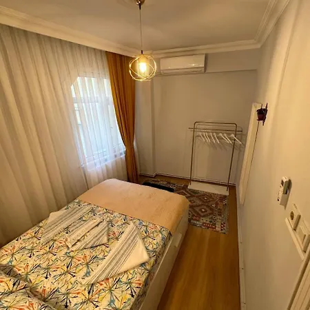 Apartment Taksim Square House *