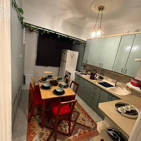 Lejlighed Taksim Square House